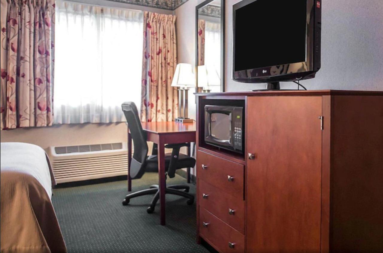 Quality Inn Льюисберг Экстерьер фото